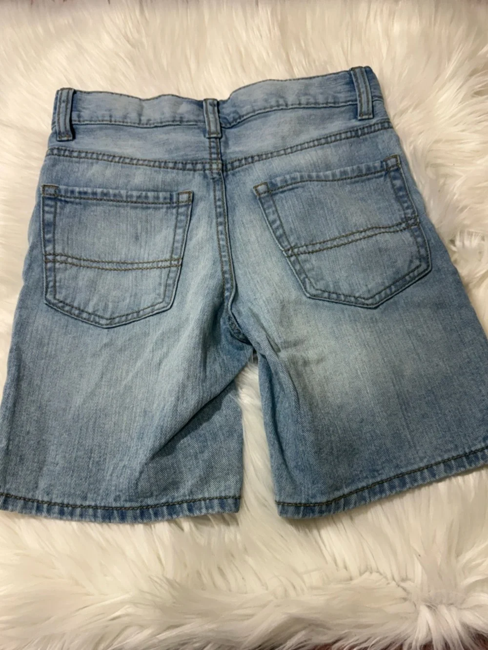 The Children’s Place Denim Light Wash Cotton Shorts - Boys Size 8